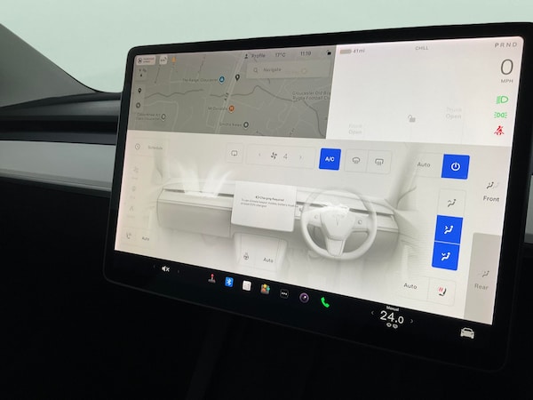 Used Tesla Model 3 2021 for sale - 76274976: Photo 26