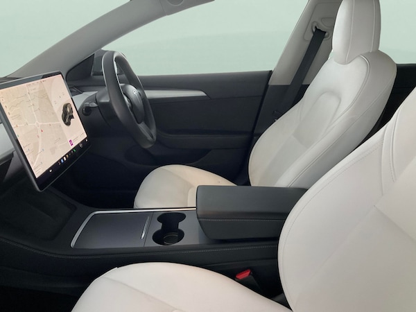 Used Tesla Model 3 2021 for sale - 76274976: Photo 6