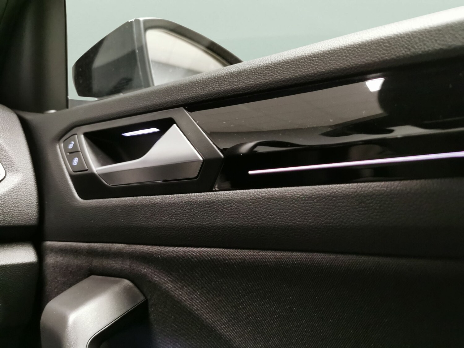 Used Volkswagen T-Roc 2022 for sale - 78075159: Photo 17