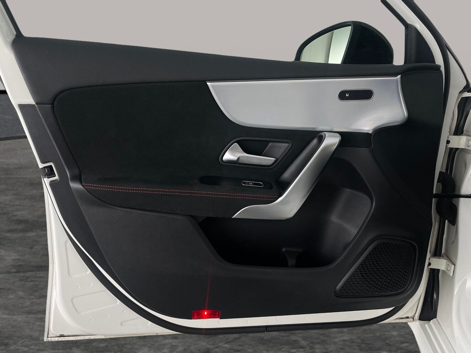 Used Mercedes-Benz A-Class for sale - 77916955: Photo 32