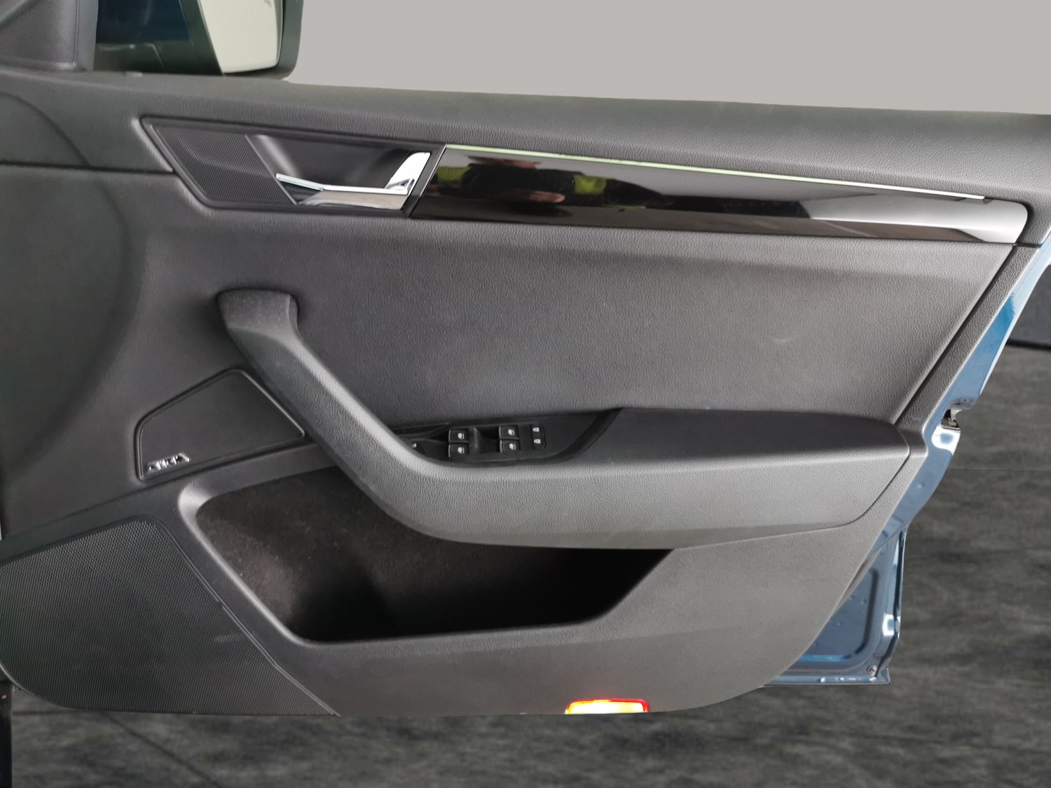 Used Skoda Superb 2018 for sale - 77360891: Photo 32