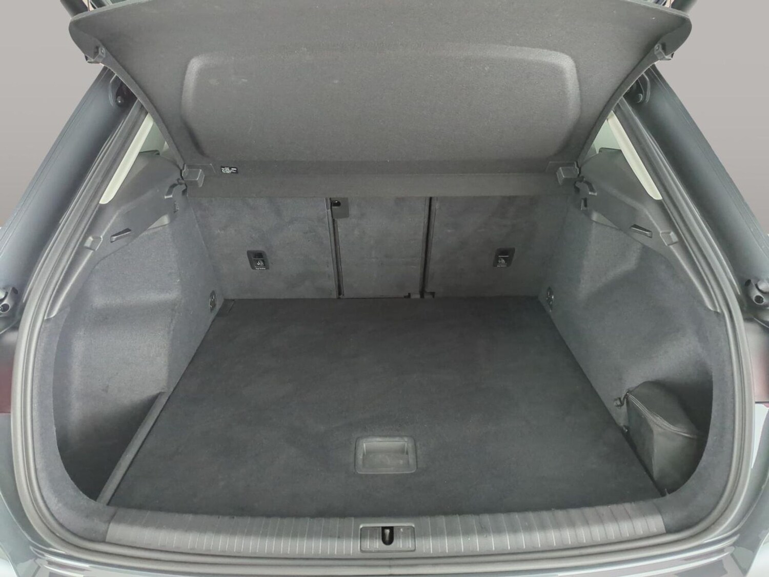 Used Audi Q3 2023 for sale - 77856082: Photo 31