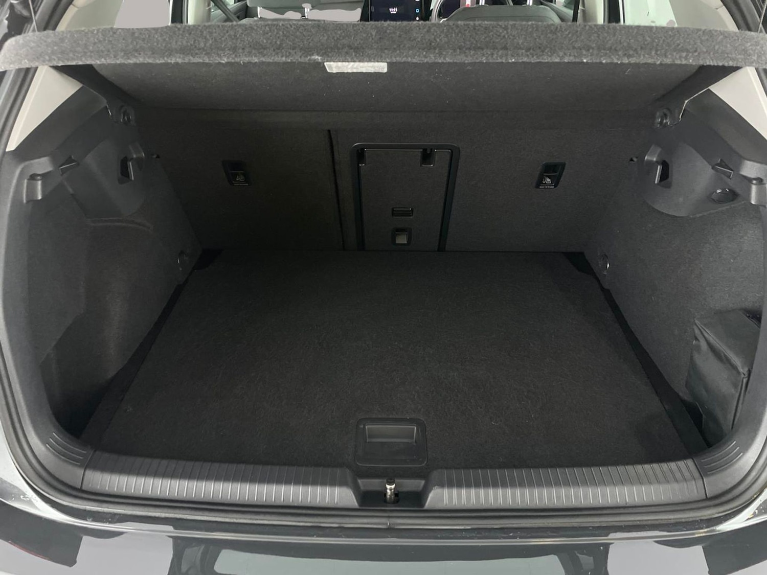 Used Volkswagen Golf 2023 for sale - 76719871: Photo 31