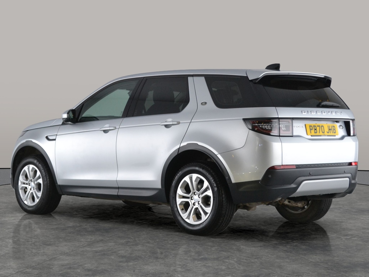 Used Land Rover Discovery Sport 2021 for sale - 76525962: Photo 10