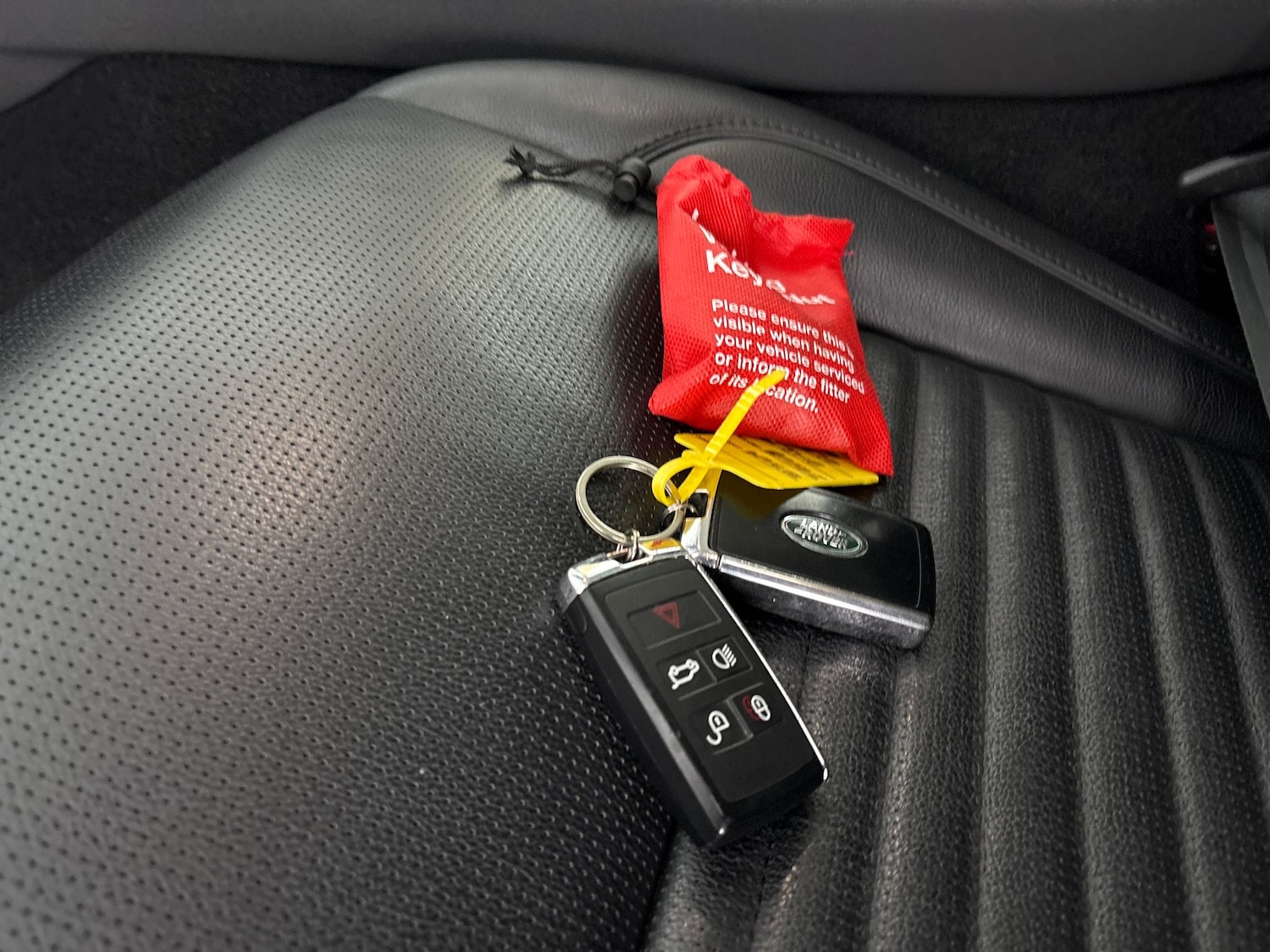 Used Land Rover Discovery Sport 2021 for sale - 76525962: Photo 36