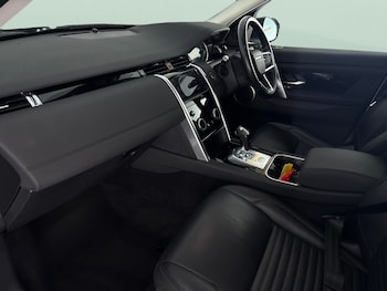 Used Land Rover Discovery Sport 2021 for sale - 76525962: Photo