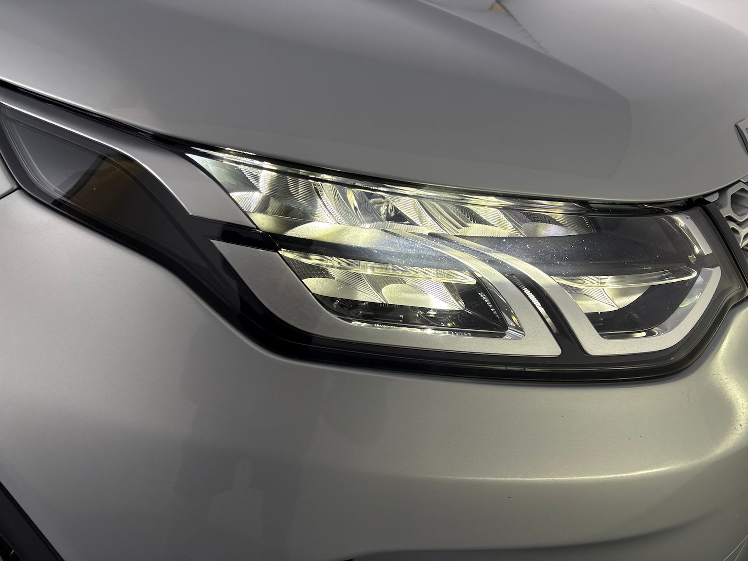 Used Land Rover Discovery Sport 2021 for sale - 76525962: Photo 5