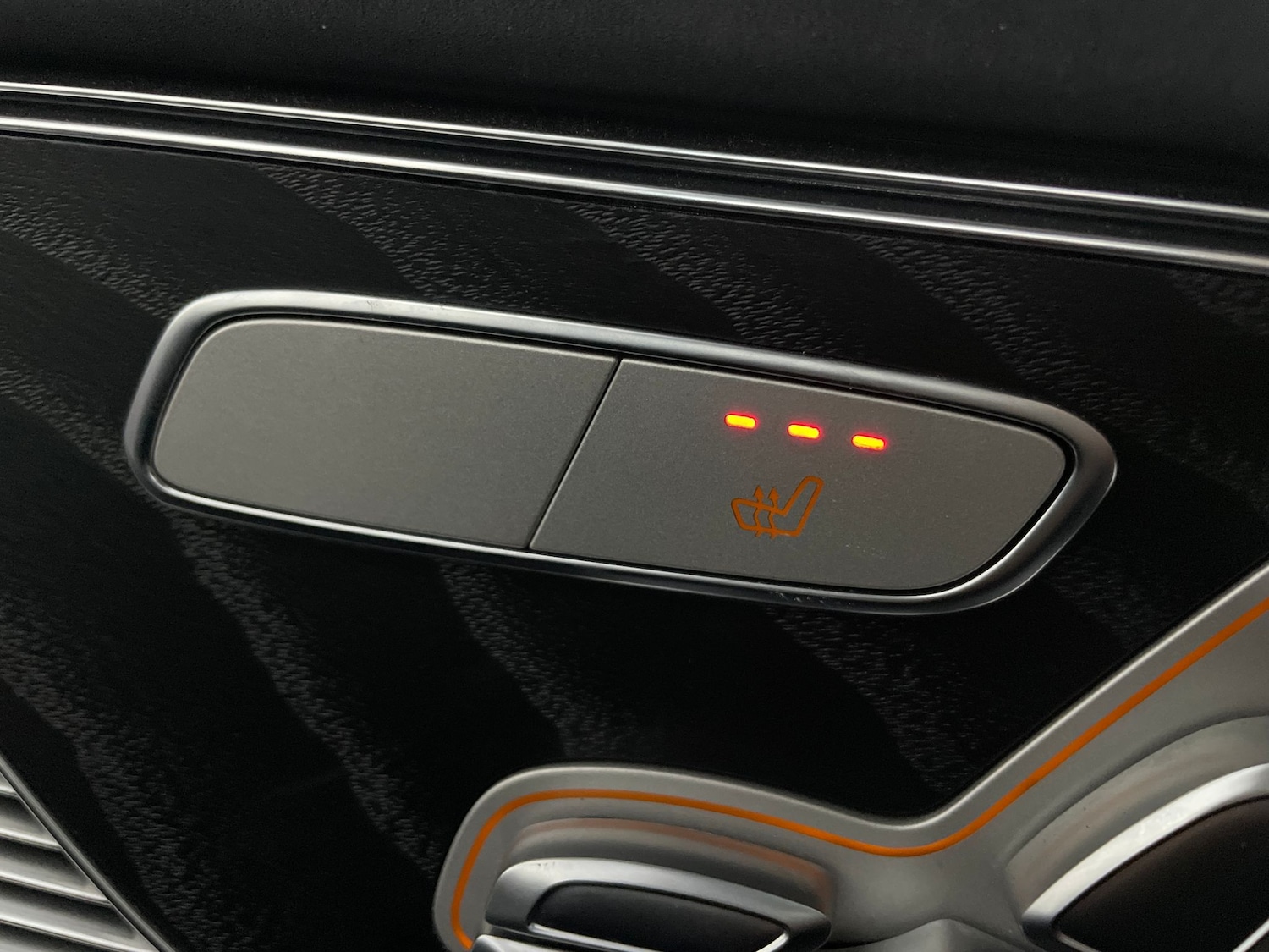 Used Mercedes-Benz EQC 2022 for sale - 77776003: Photo 22