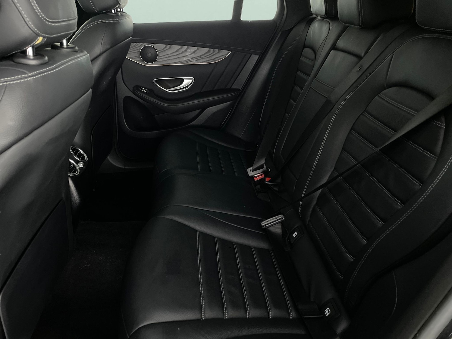 Used Mercedes-Benz EQC 2022 for sale - 77776003: Photo 32