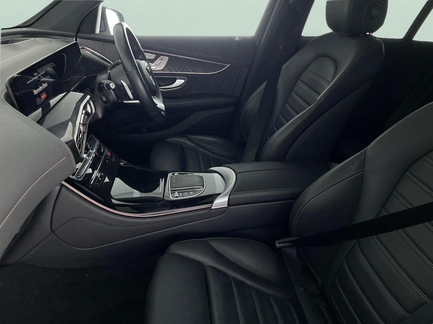 Used Mercedes-Benz EQC 2022 for sale - 77776003: Photo 4