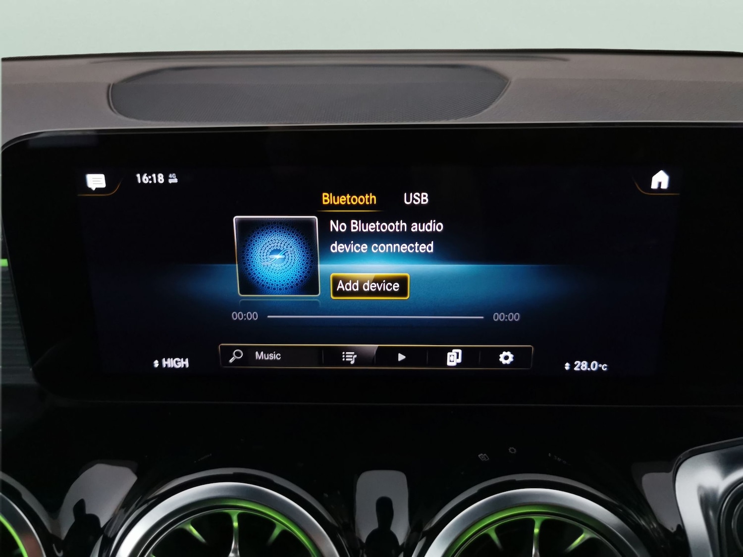 Used Mercedes-Benz EQB 2023 for sale - 77526481: Photo 17