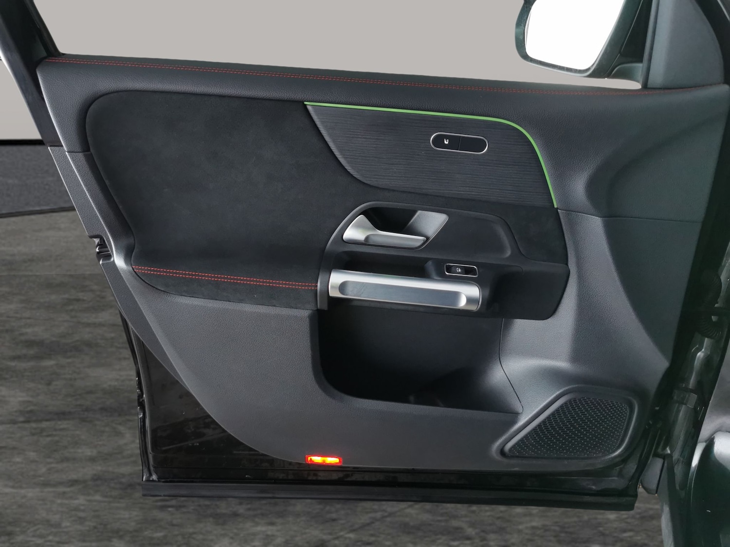 Used Mercedes-Benz EQB 2023 for sale - 77526481: Photo 29