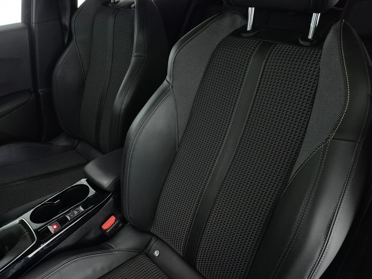 Used Peugeot 2008 2022 for sale - 78140024: Photo 14