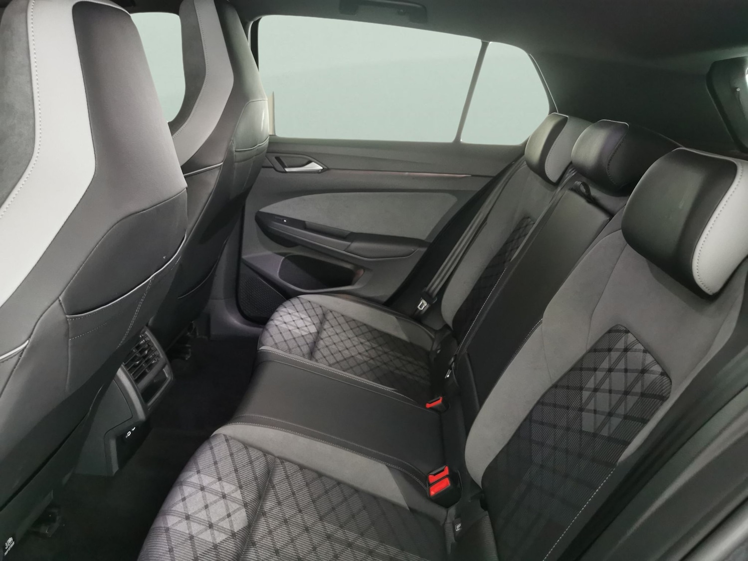 Used Volkswagen Golf 2023 for sale - 76593894: Photo 31