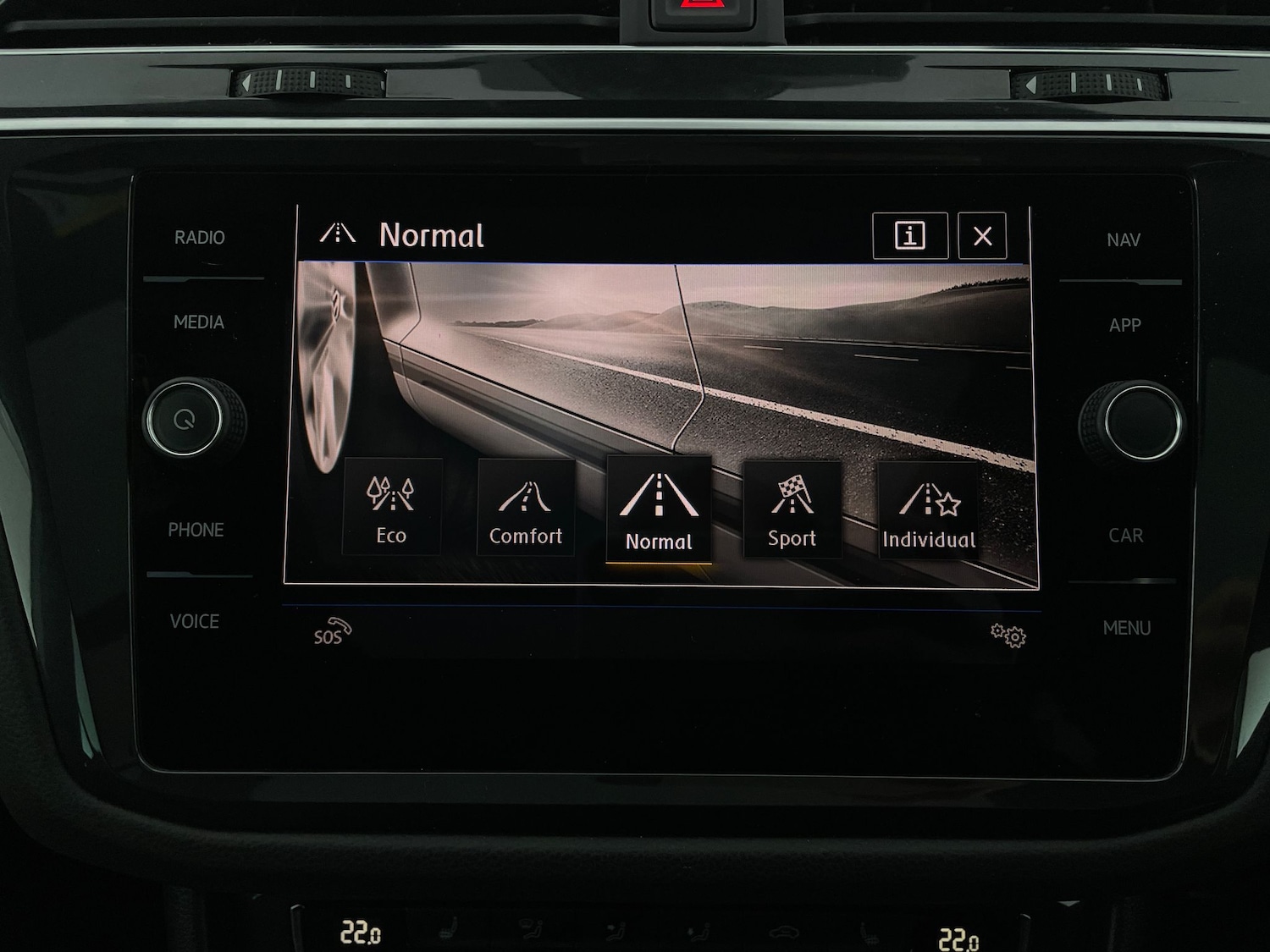 Used Volkswagen Tiguan 2020 for sale - 76599756: Photo 24