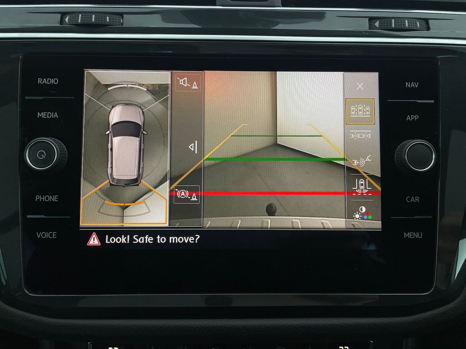 Used Volkswagen Tiguan 2020 for sale - 76599756: Photo 25