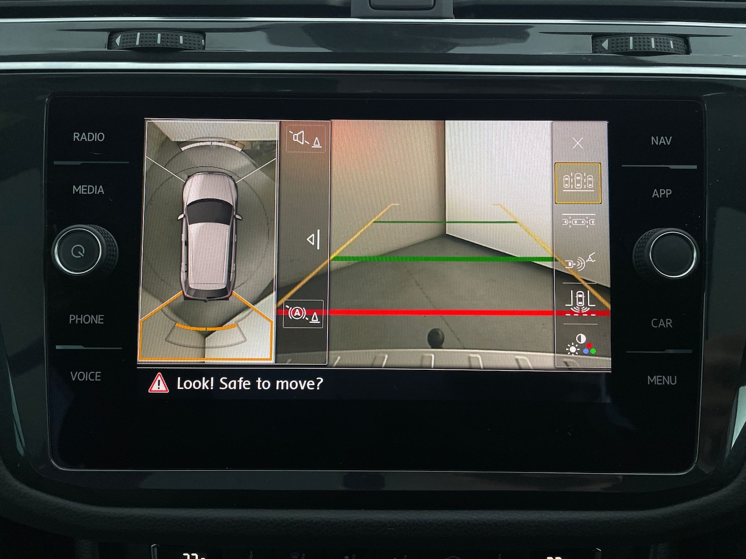 Used Volkswagen Tiguan 2020 for sale - 76599756: Photo 26