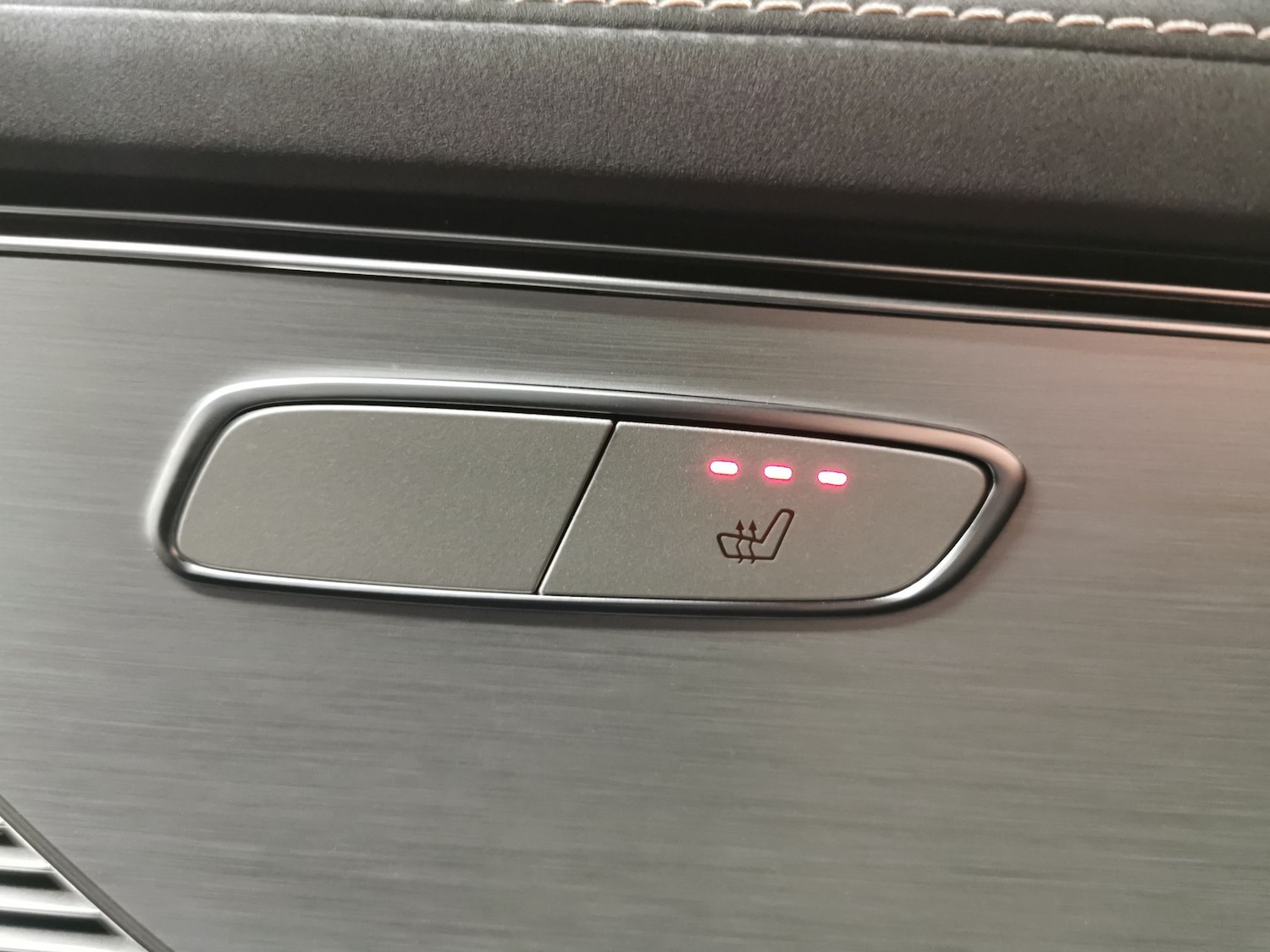 Used Mercedes-Benz EQC 2023 for sale - 76984440: Photo 20