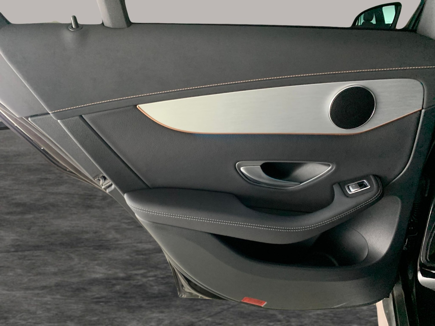 Used Mercedes-Benz EQC 2023 for sale - 76984440: Photo 31