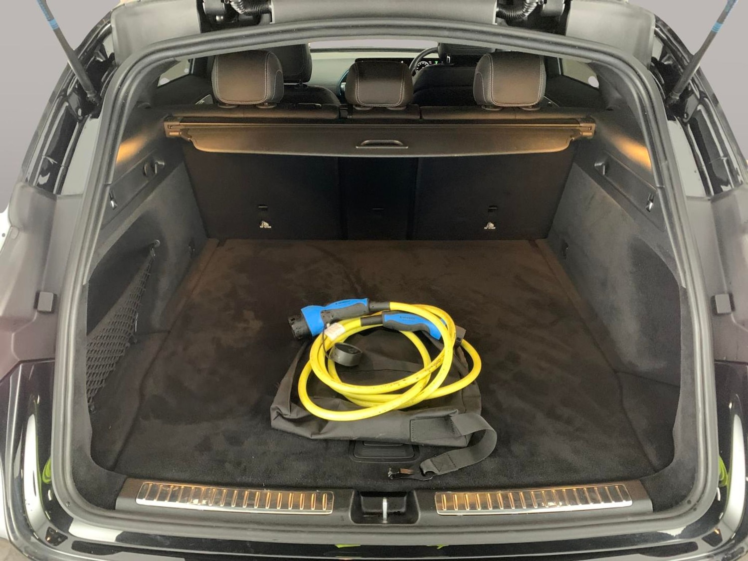 Used Mercedes-Benz EQC 2023 for sale - 76984440: Photo 36