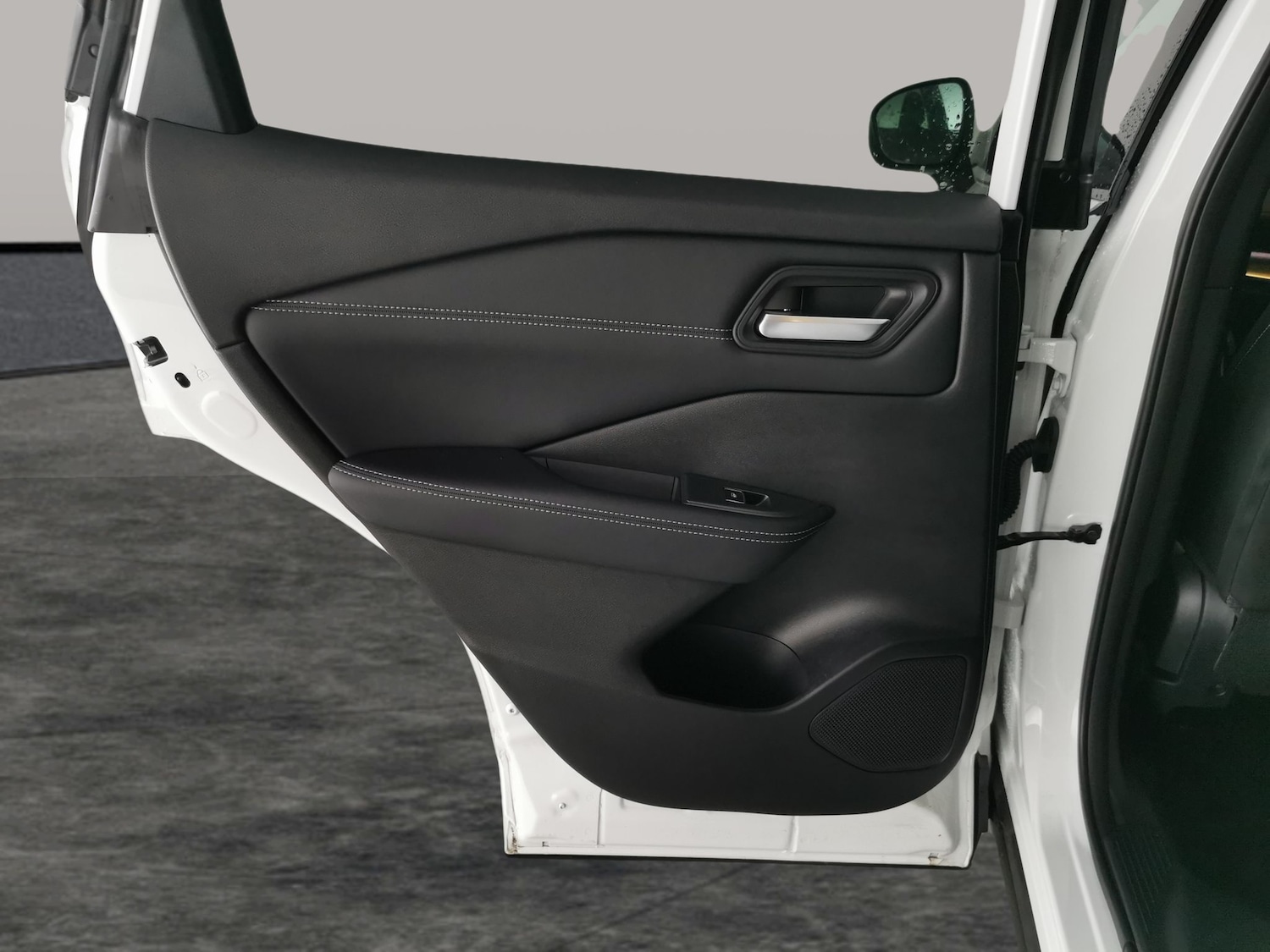 Used Nissan Qashqai 2024 for sale - 76766671: Photo 32