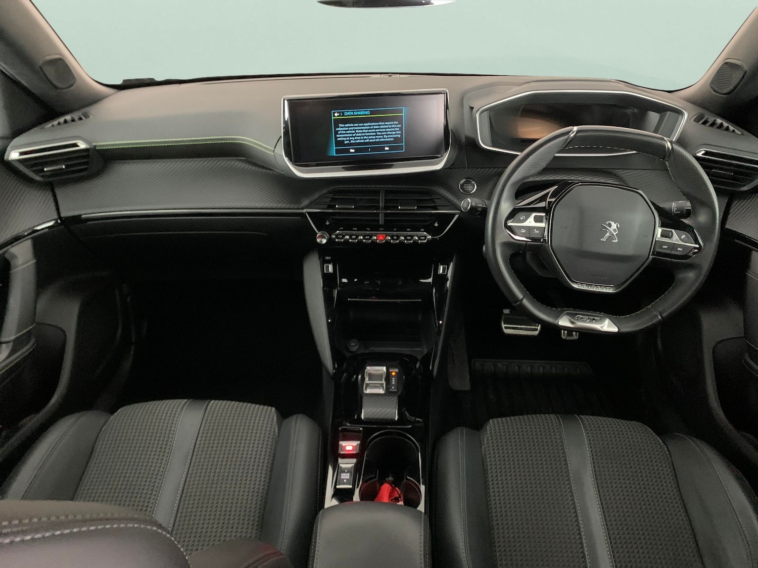 Used Peugeot E-2008 2022 for sale - 77079360: Photo 6