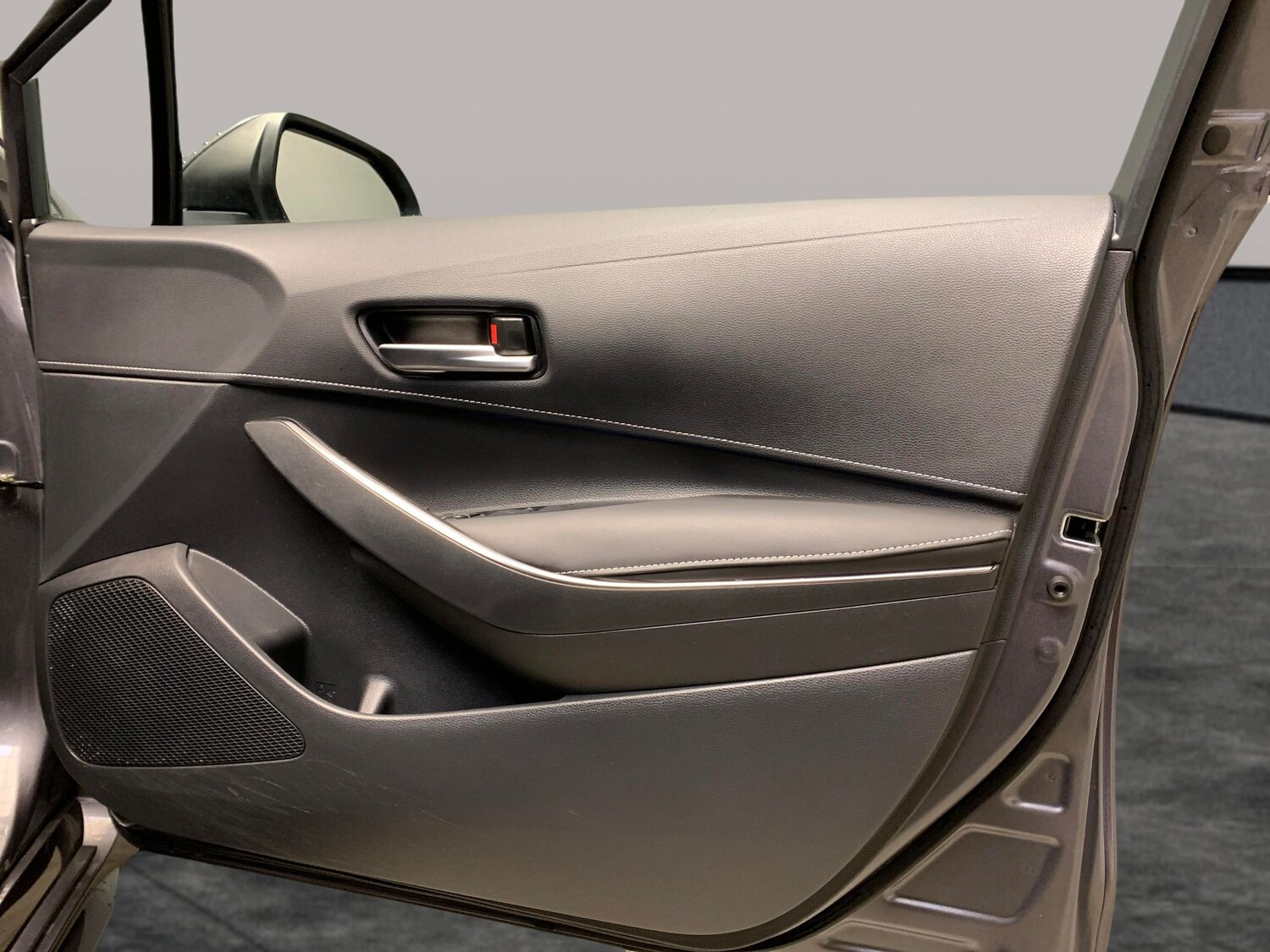 Used Toyota Corolla 2023 for sale - 77364877: Photo 32