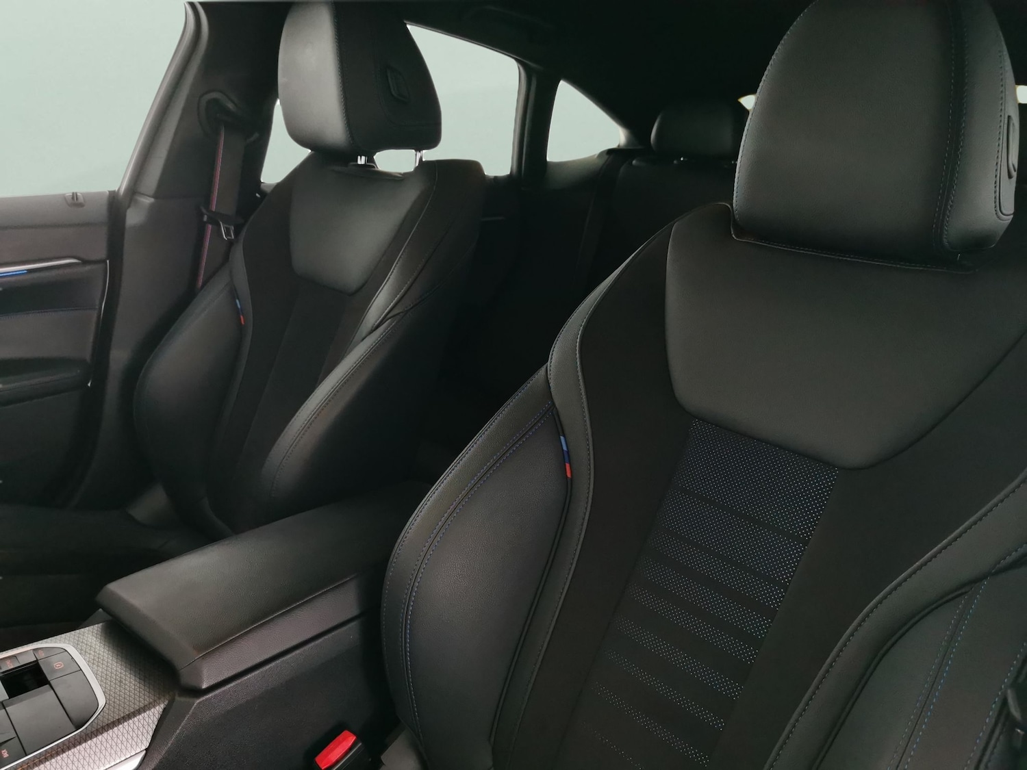 Used BMW i4 2022 for sale - 77234325: Photo 16