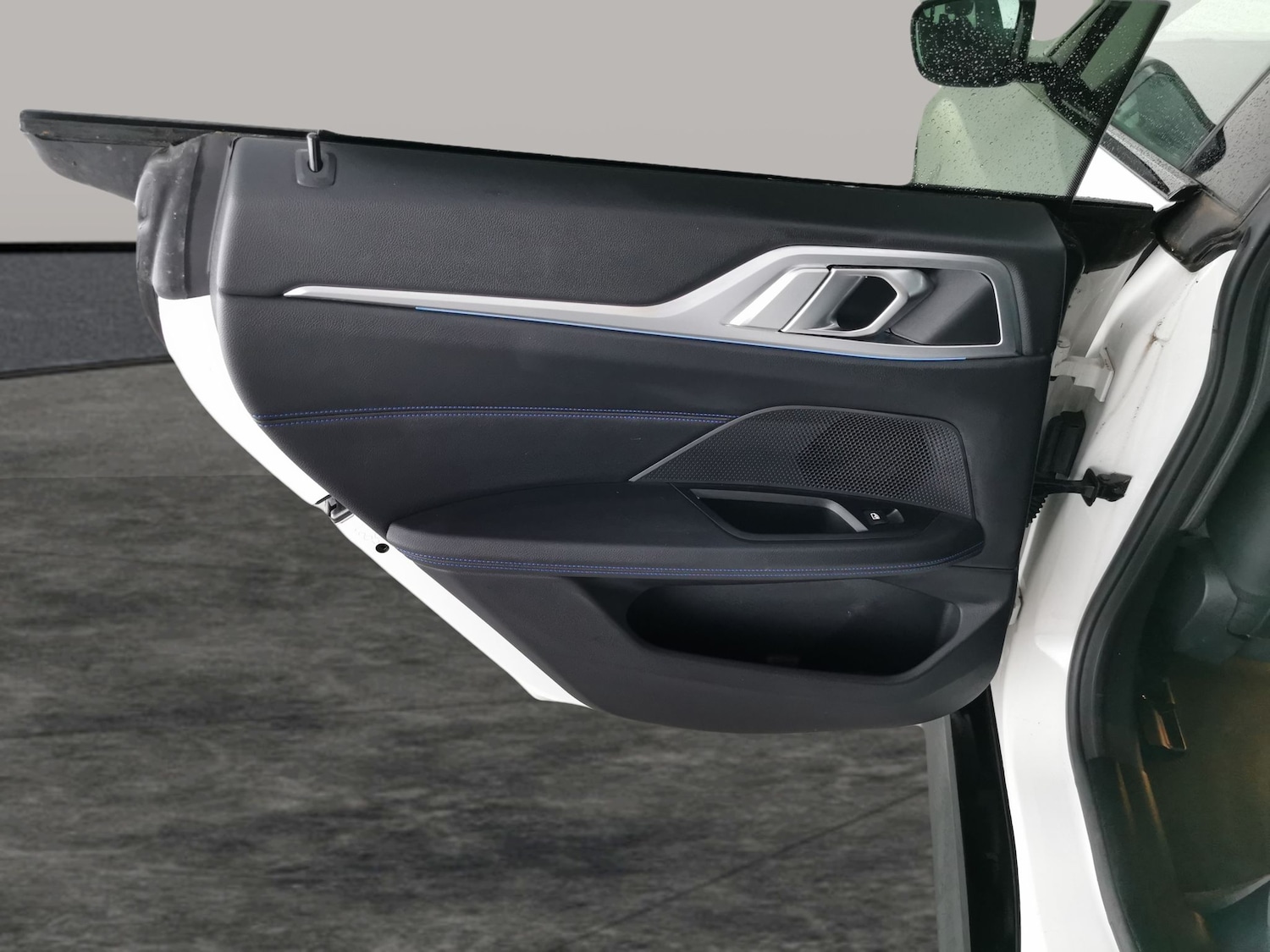 Used BMW i4 2022 for sale - 77234325: Photo 29