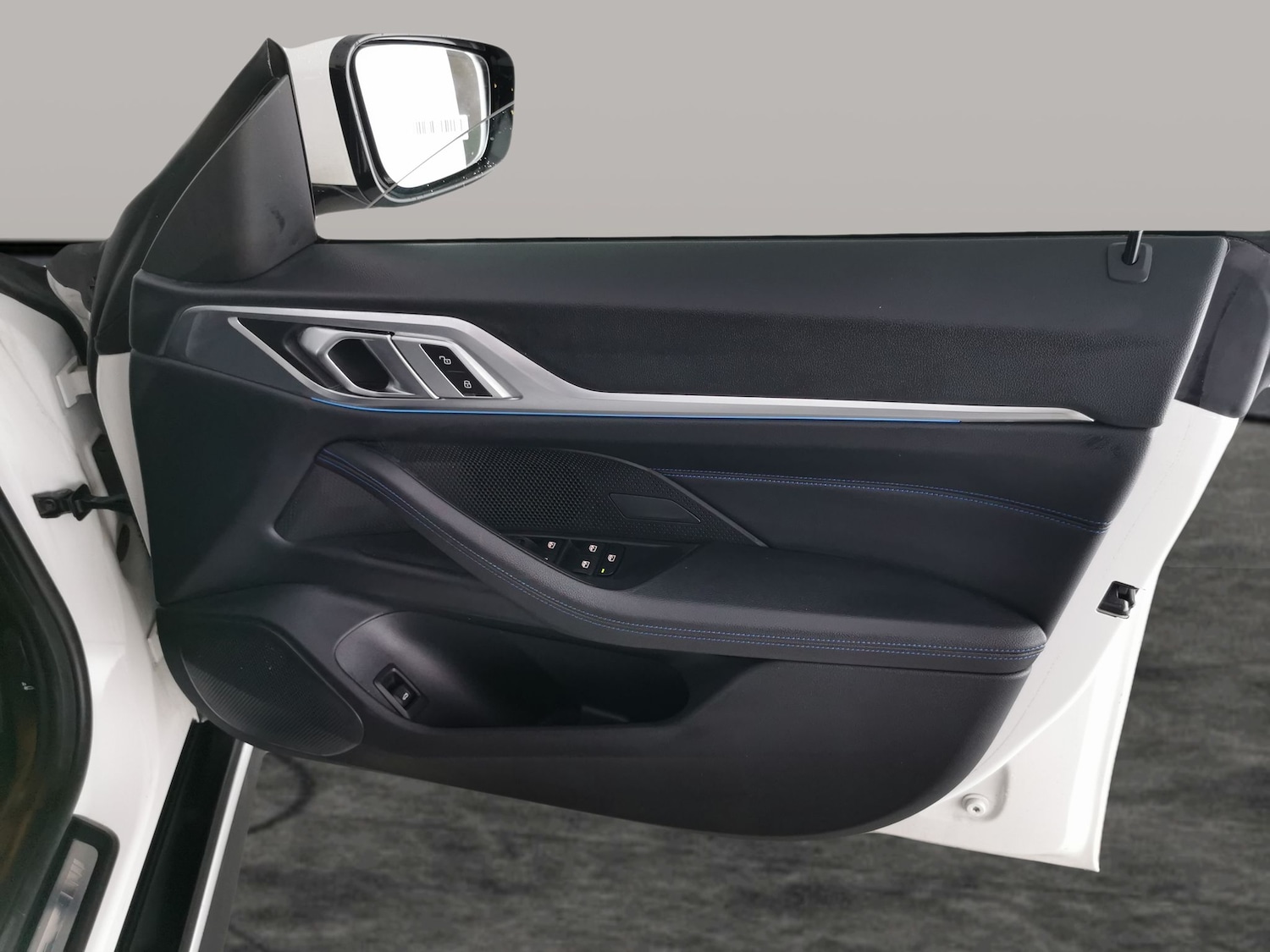 Used BMW i4 2022 for sale - 77234325: Photo 30