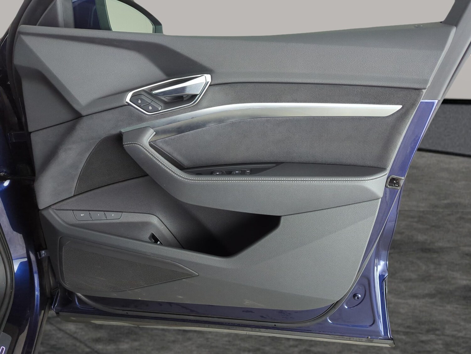 Used Audi e-tron 2022 for sale - 77399430: Photo 37