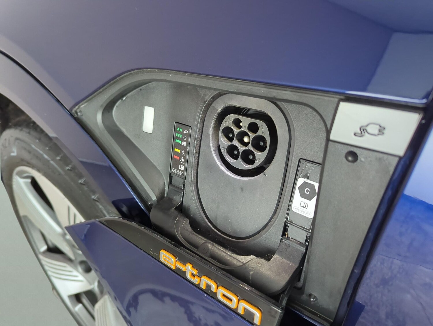 Used Audi e-tron 2022 for sale - 77399430: Photo 41