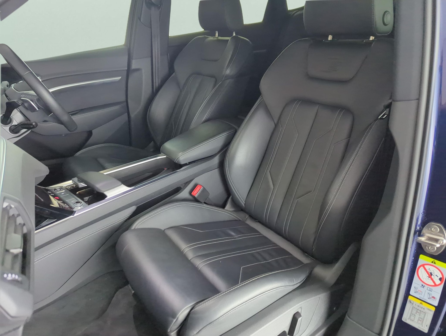 Used Audi e-tron 2022 for sale - 77399430: Photo 7