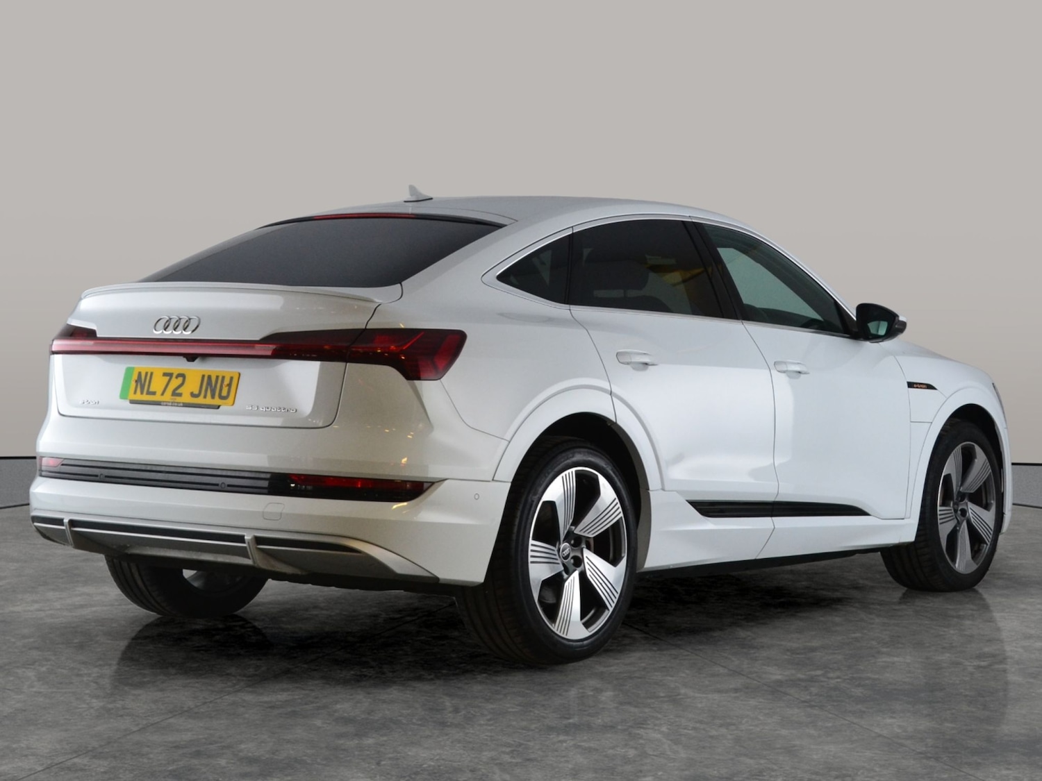 Used Audi e-tron 2022 for sale - 77443145: Photo 11