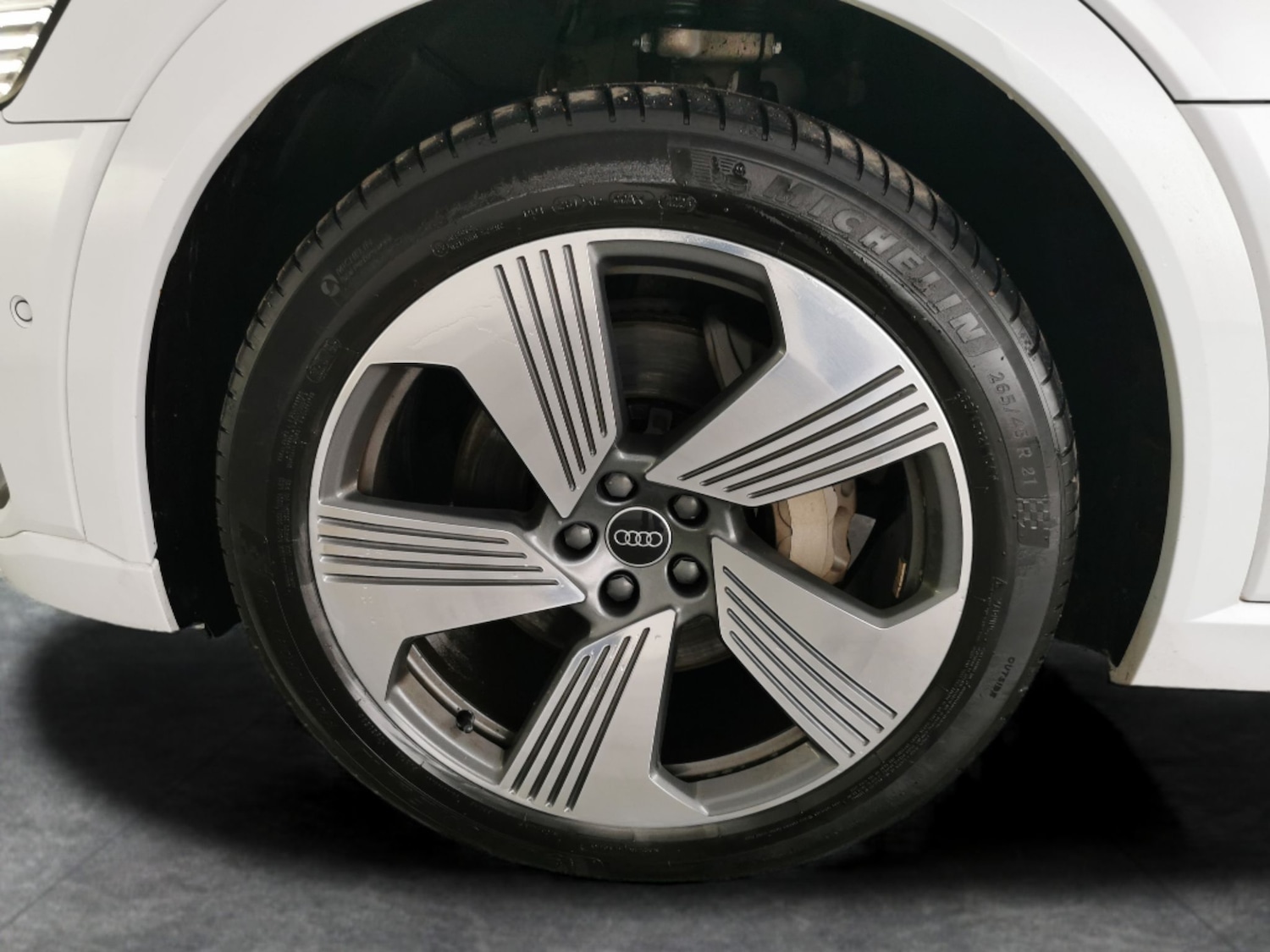 Used Audi e-tron 2022 for sale - 77443145: Photo 28