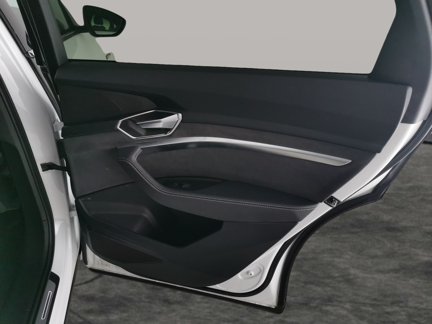 Used Audi e-tron 2022 for sale - 77443145: Photo 35