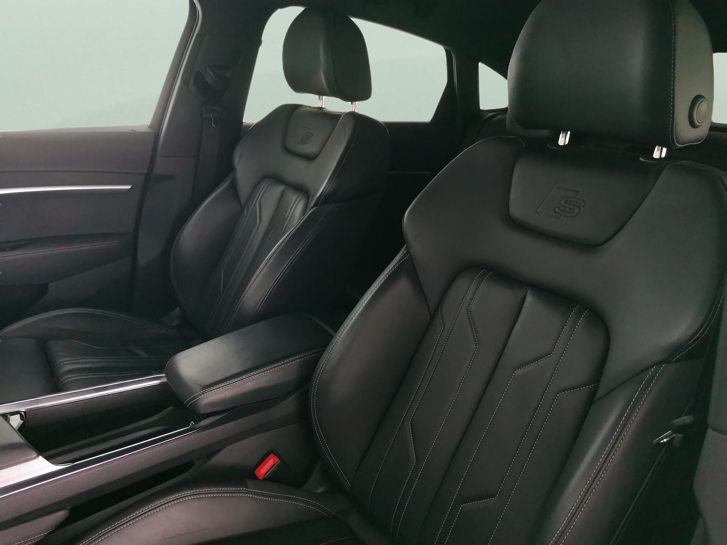 Used Audi e-tron 2022 for sale - 77443145: Photo 7