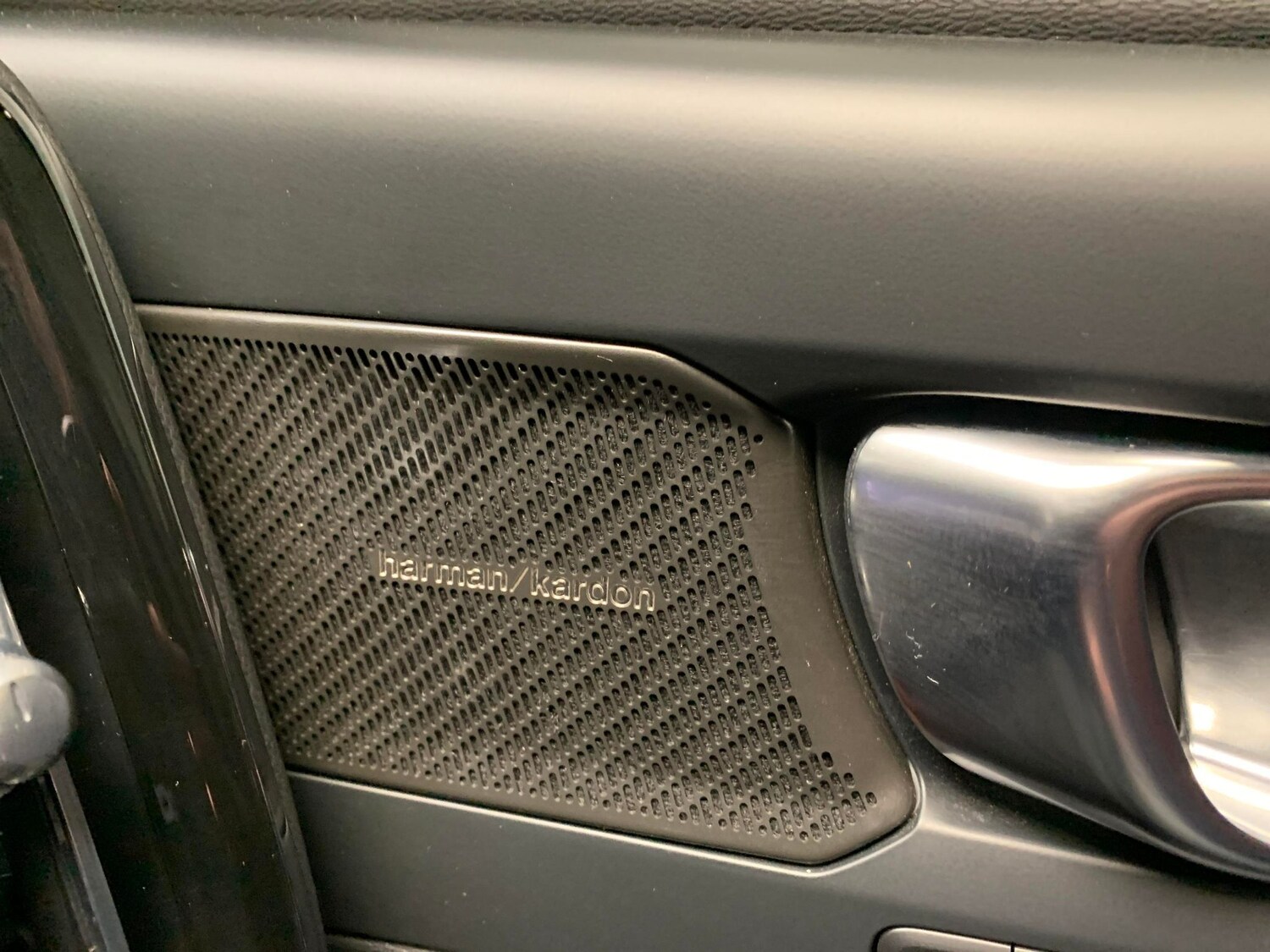 Used Volvo XC40 2022 for sale - 77447793: Photo 6