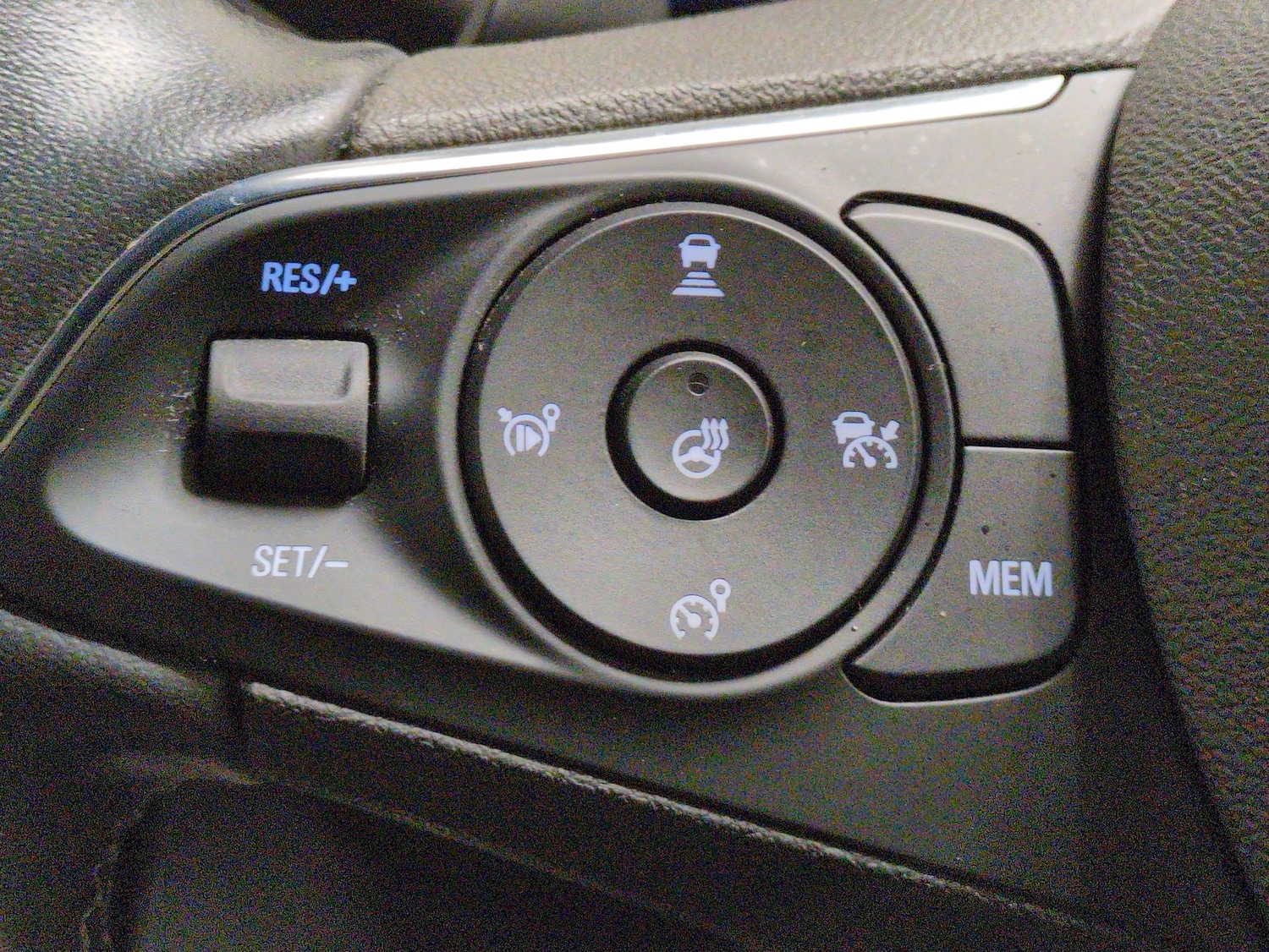 Used Vauxhall Mokka 2023 for sale - 77932392: Photo 24