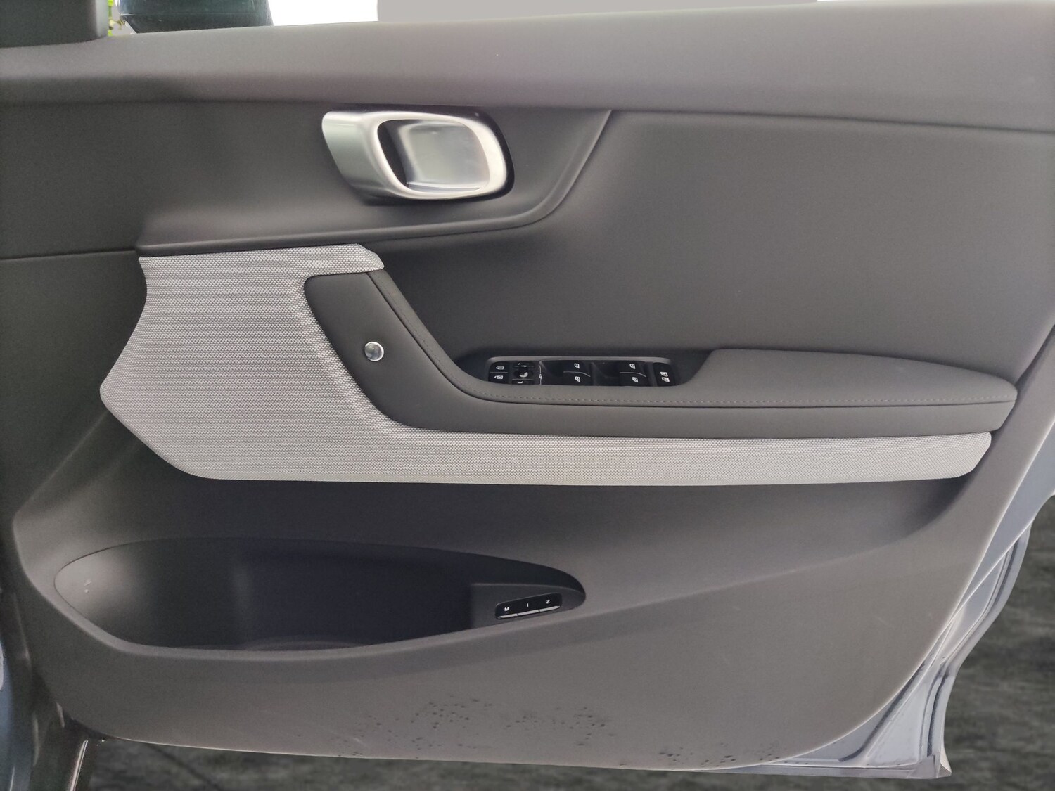 Used Polestar Polestar 2 2024 for sale - 78000998: Photo 32