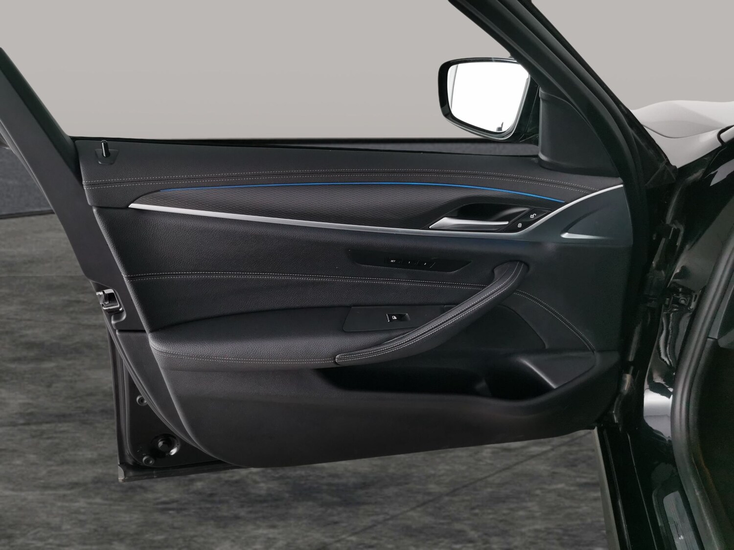 Used BMW 5 Series 2022 for sale - 77660748: Photo 28