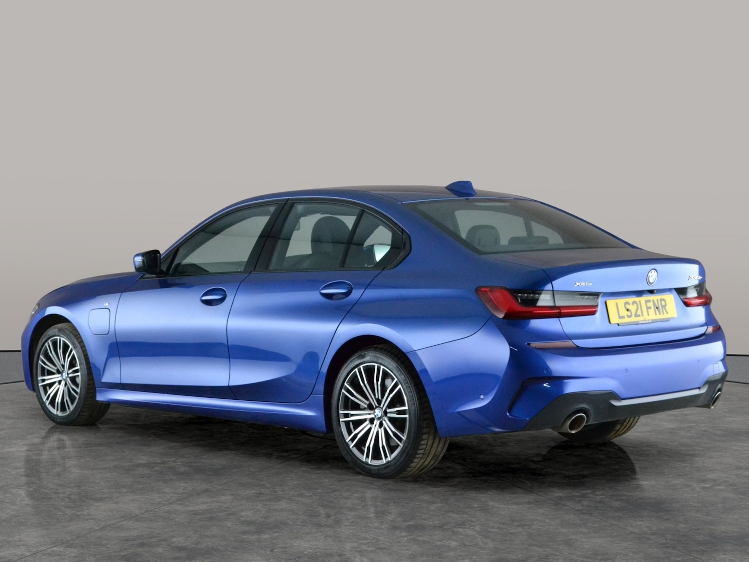 Used BMW 3 Series 2021 for sale - 77706572: Photo 11