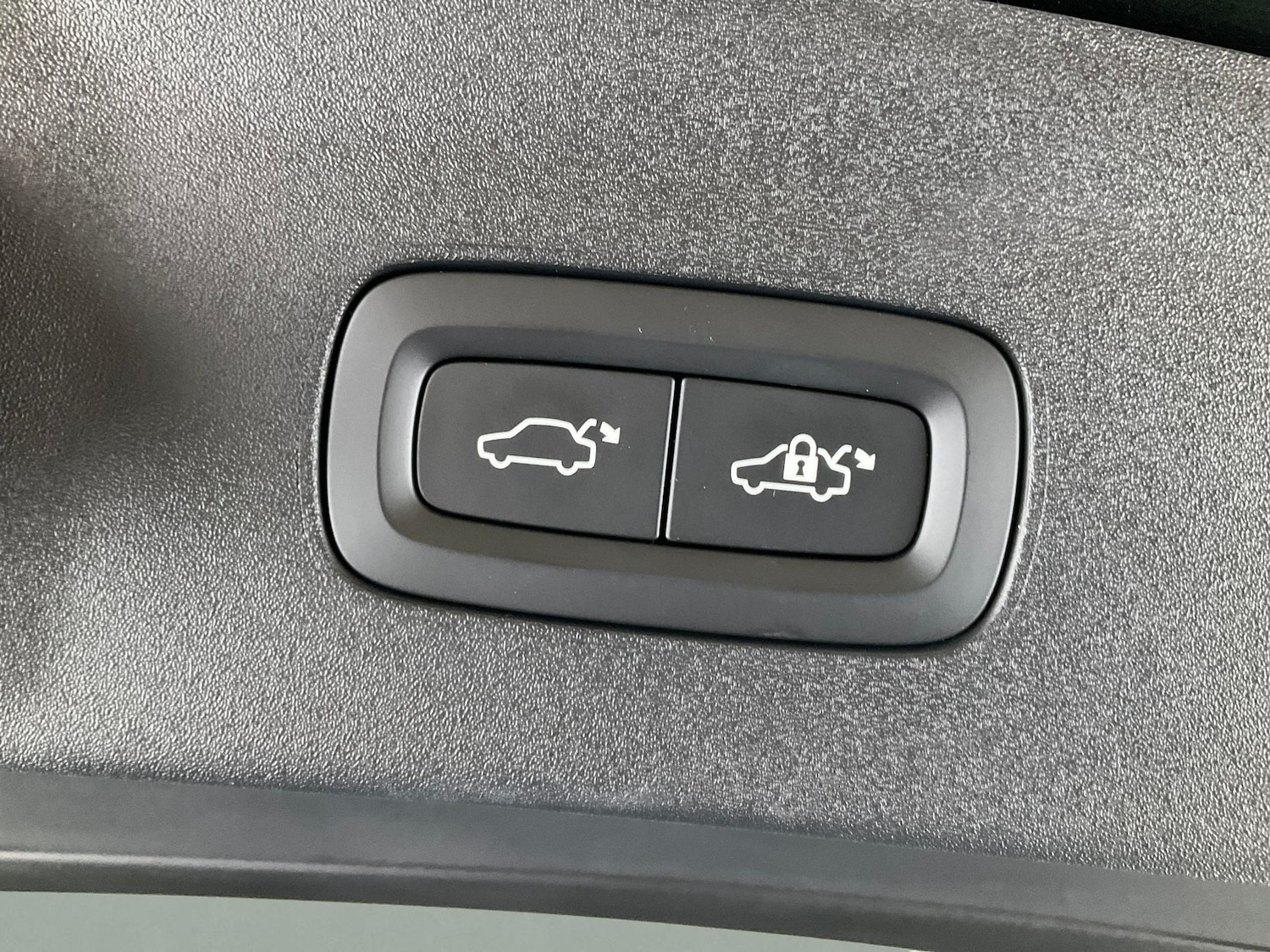 Used Polestar Polestar 2 2022 for sale - 76627581: Photo 16