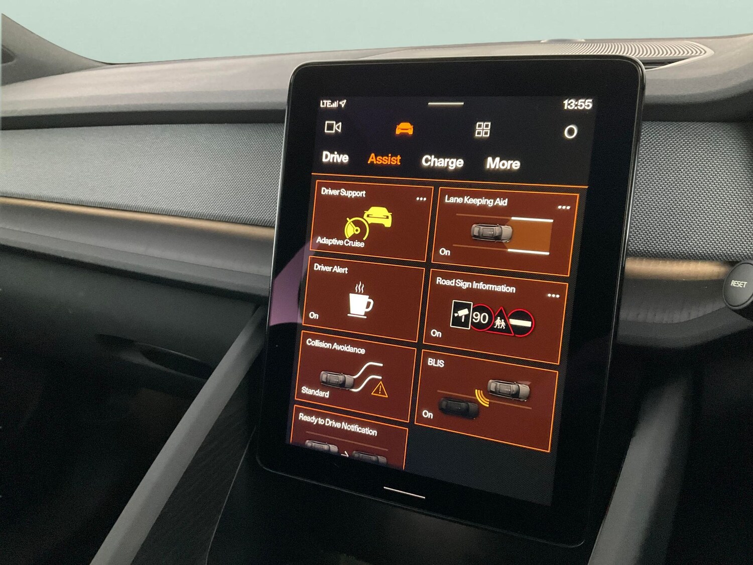 Used Polestar Polestar 2 2022 for sale - 76627581: Photo 25