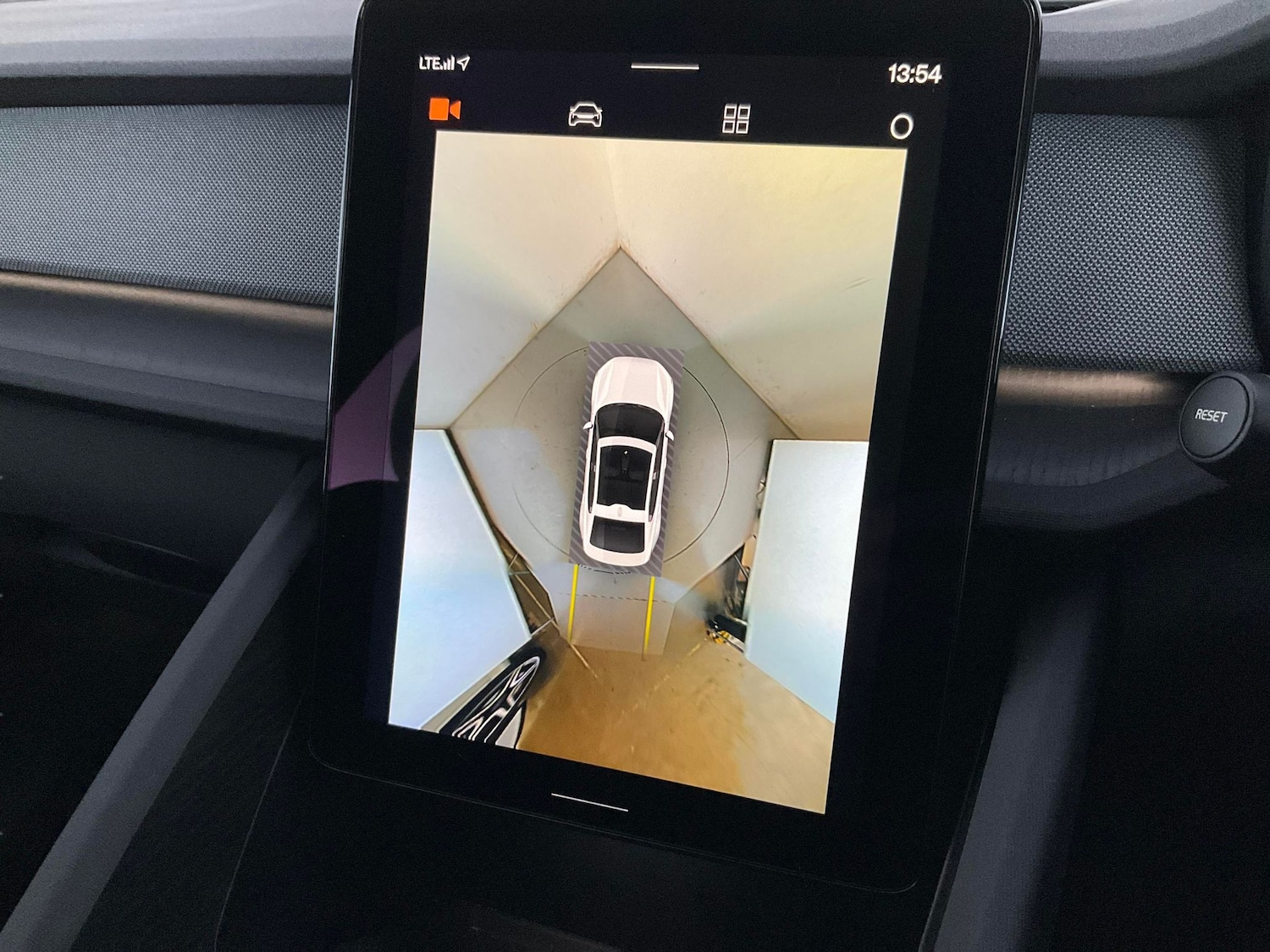 Used Polestar Polestar 2 2022 for sale - 76627581: Photo 7