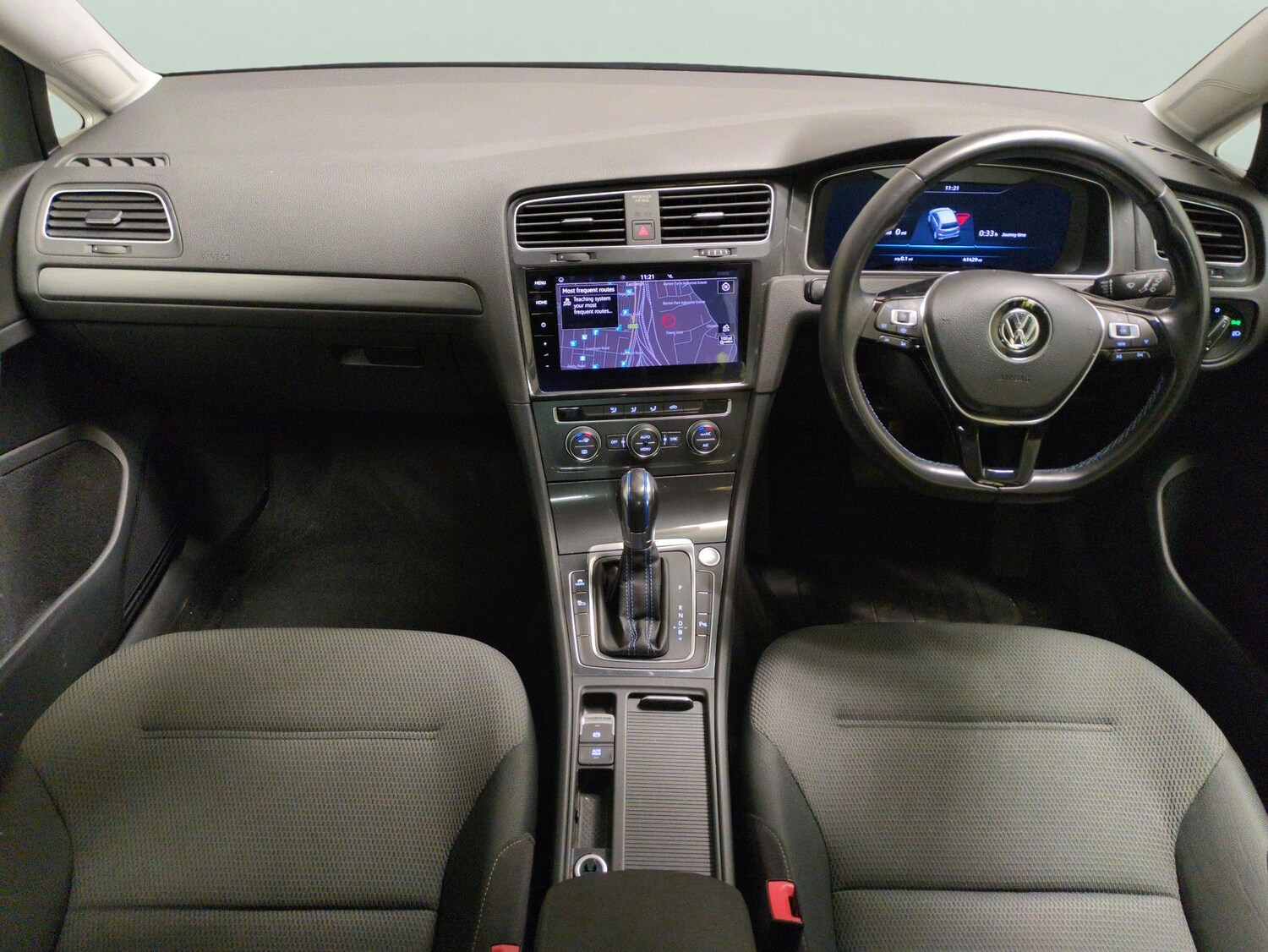 Used Volkswagen Golf 2019 for sale - 77928246: Photo 6