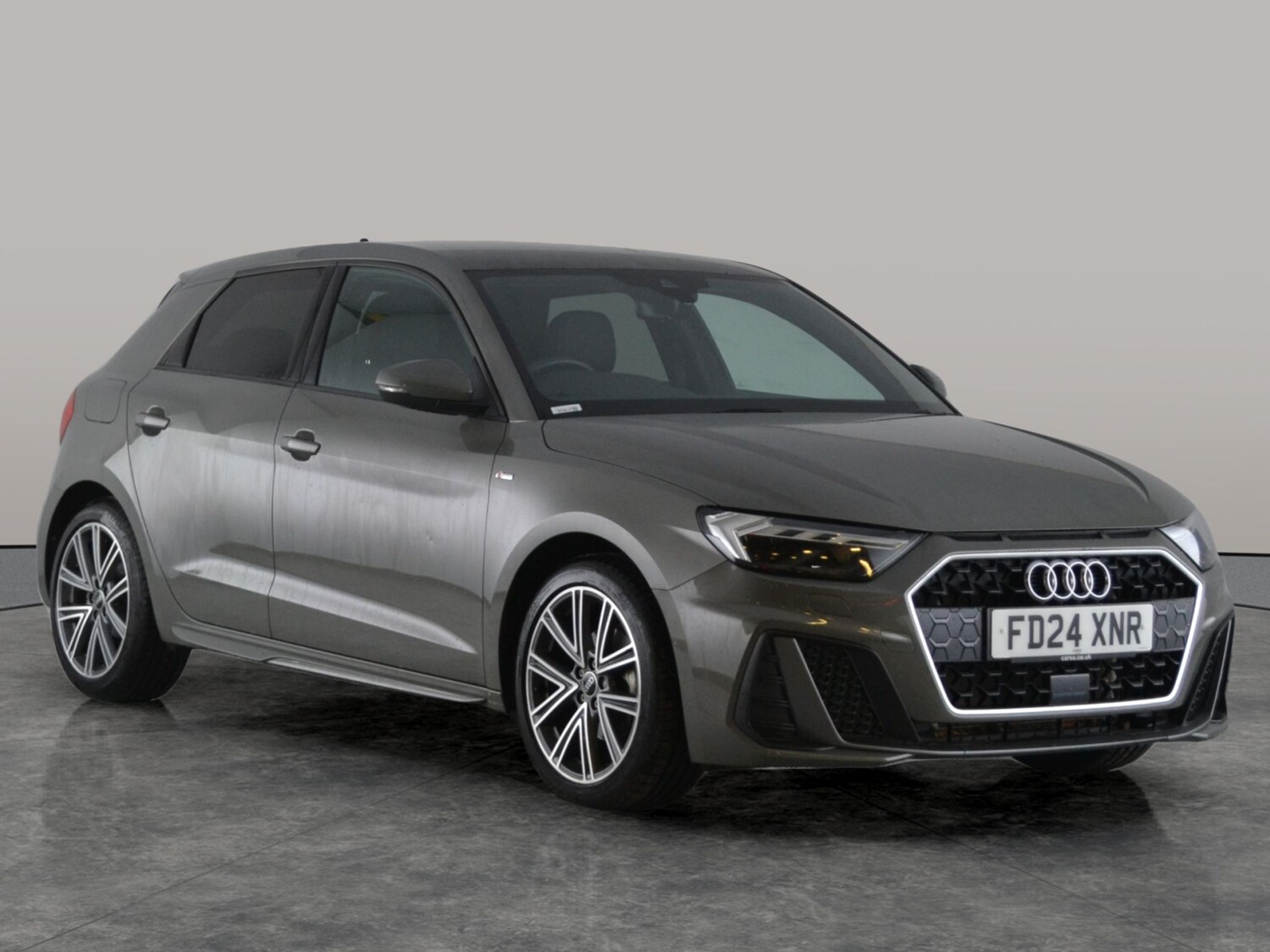 Used Audi A1 for sale - 77432342: Photo 10