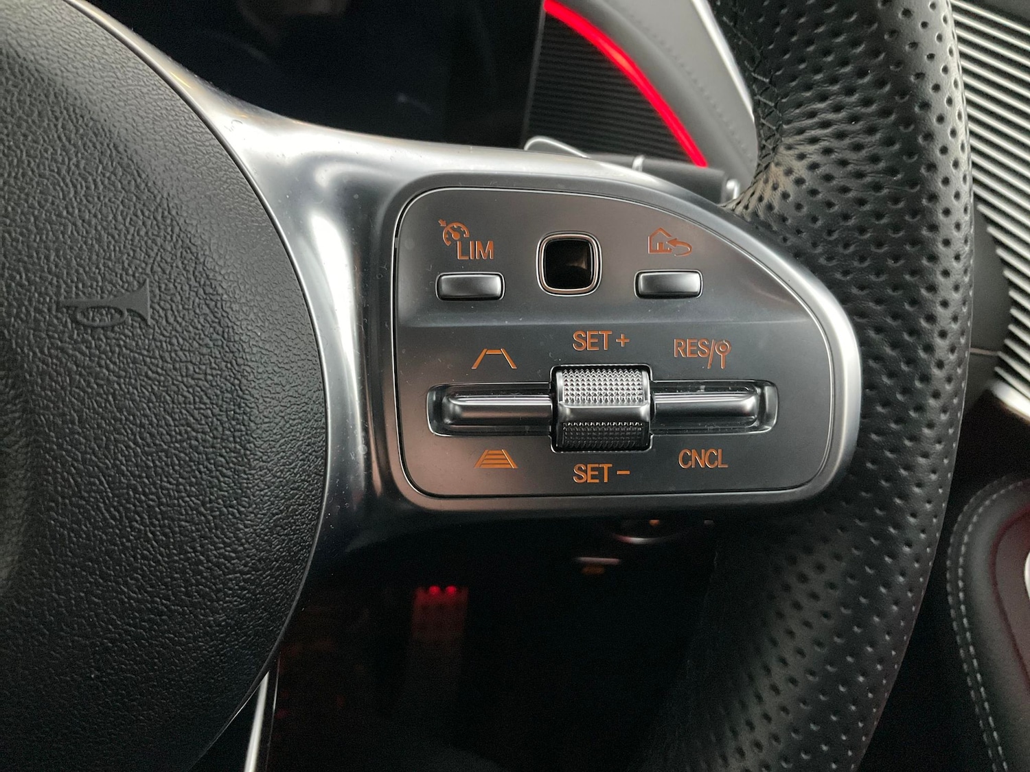 Used Mercedes-Benz EQC 2022 for sale - 76428492: Photo 26