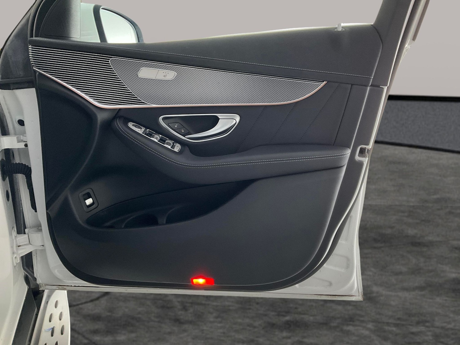 Used Mercedes-Benz EQC 2022 for sale - 76428492: Photo 37