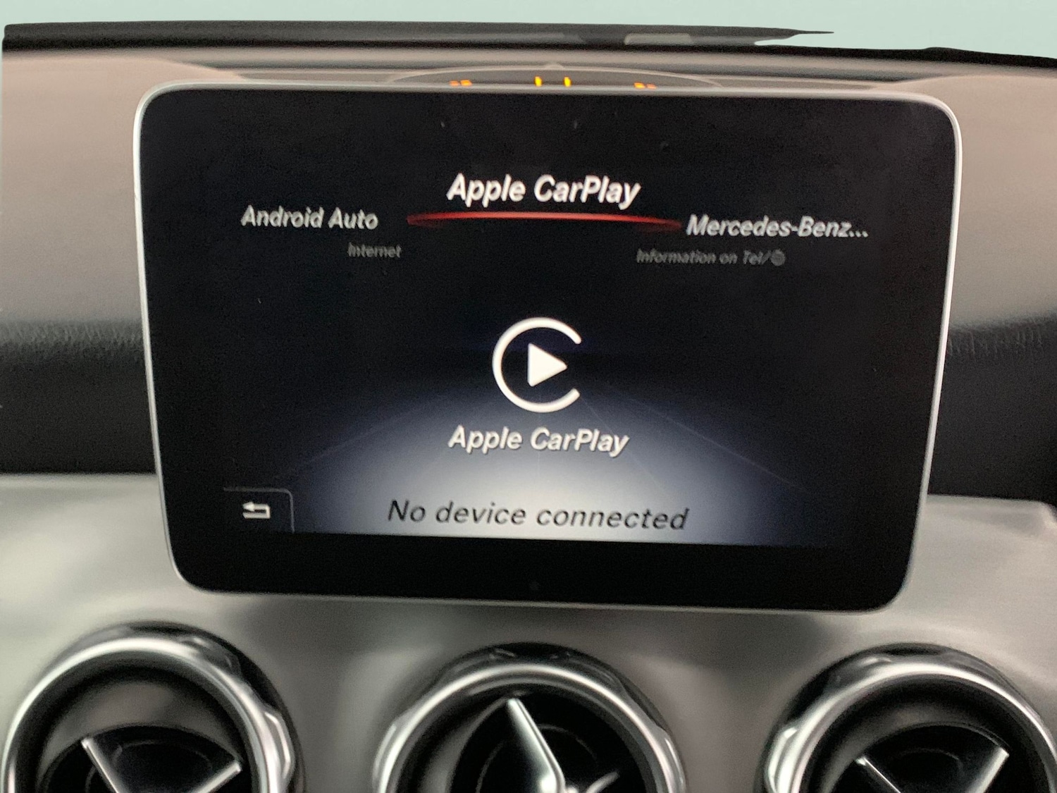 Used Mercedes-Benz GLA 2019 for sale - 77018613: Photo 21